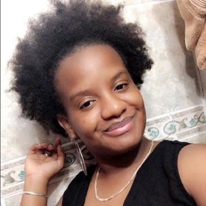 Meet your Posher, Deshaunn